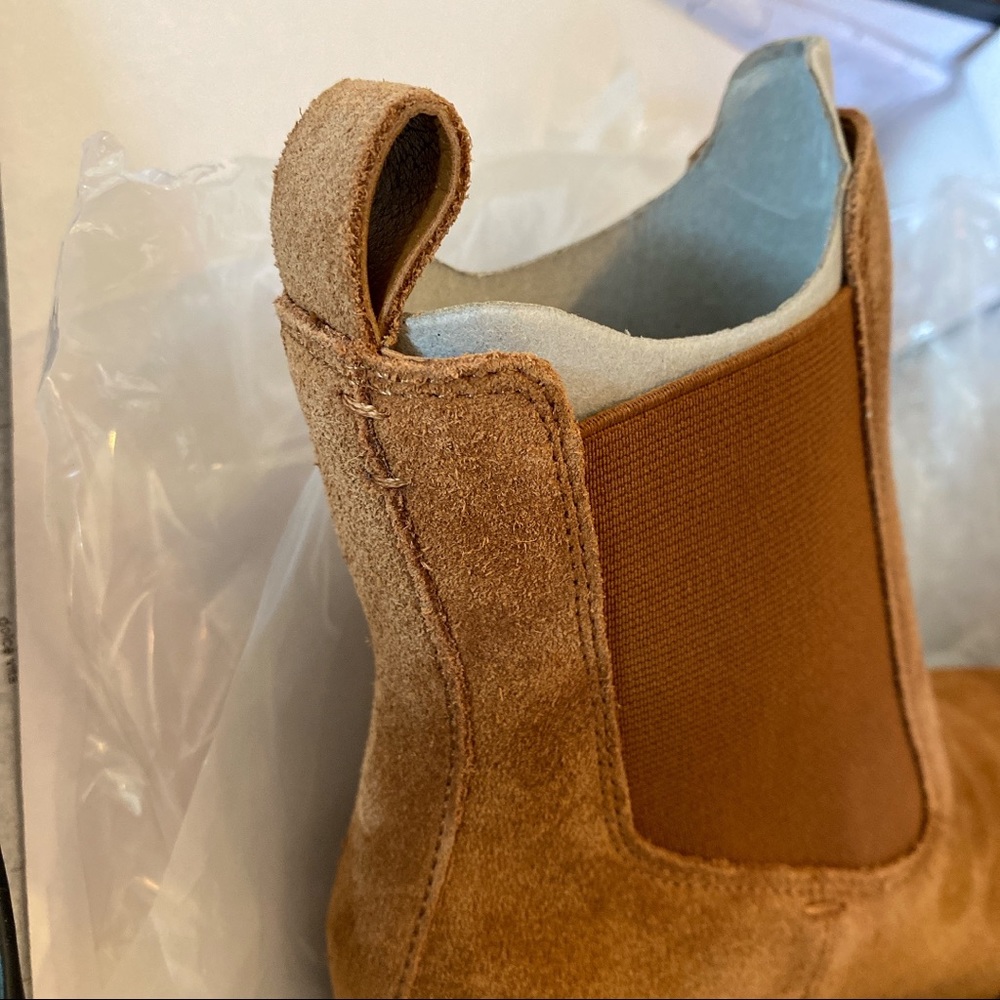 Dolce Vita Sabil Chelsea Boot - Picture 12 of 15